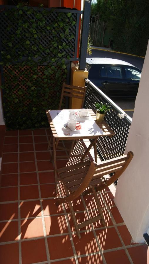 Sevilla Brisas Vip Valencina De La Concepcion Exterior photo